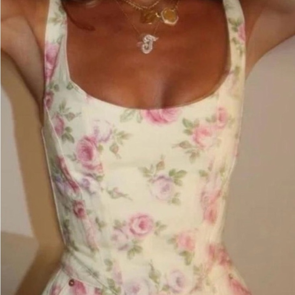 Heavy Manners Cream Floral Crop Top - Picture 2 of 3